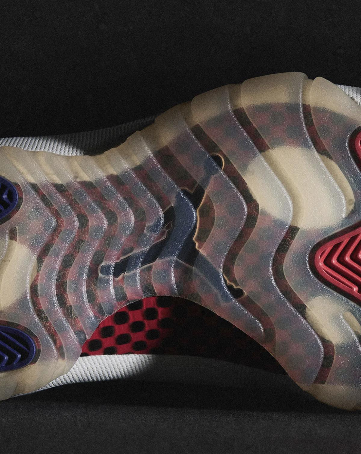 Air Jordan 11 Holiday 2025 — Le grand retour Air Jordan 11 Holiday 2025 — Le grand retour