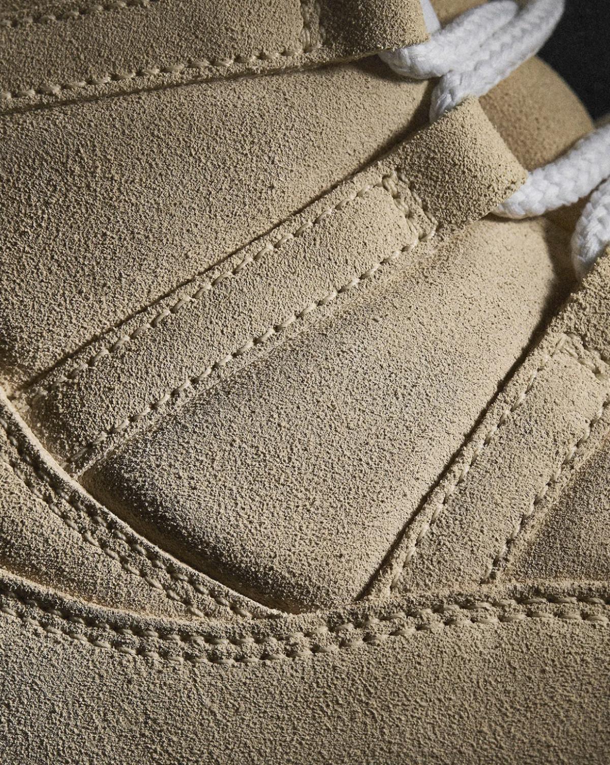 Air Jordan 11 Holiday 2025 — Le grand retour