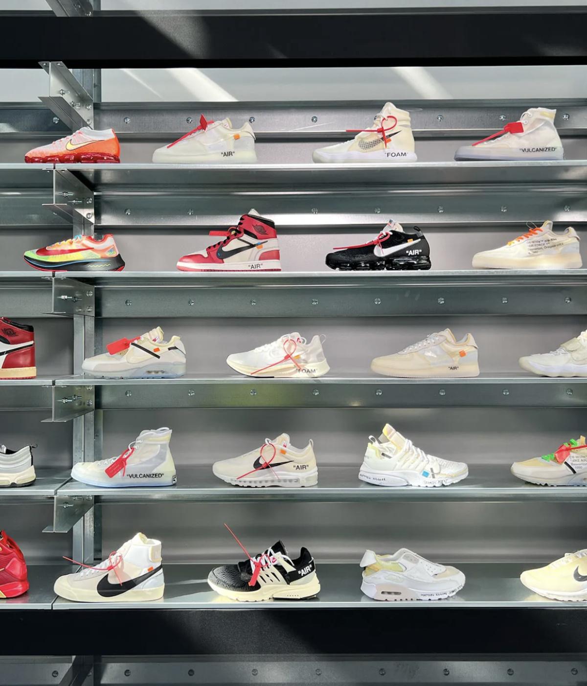 Virgil Abloh : The Codes — Le manifeste d’un créateur à la croisée des formes Virgil Abloh : The Codes — Le manifeste d’un créateur à la croisée des formes