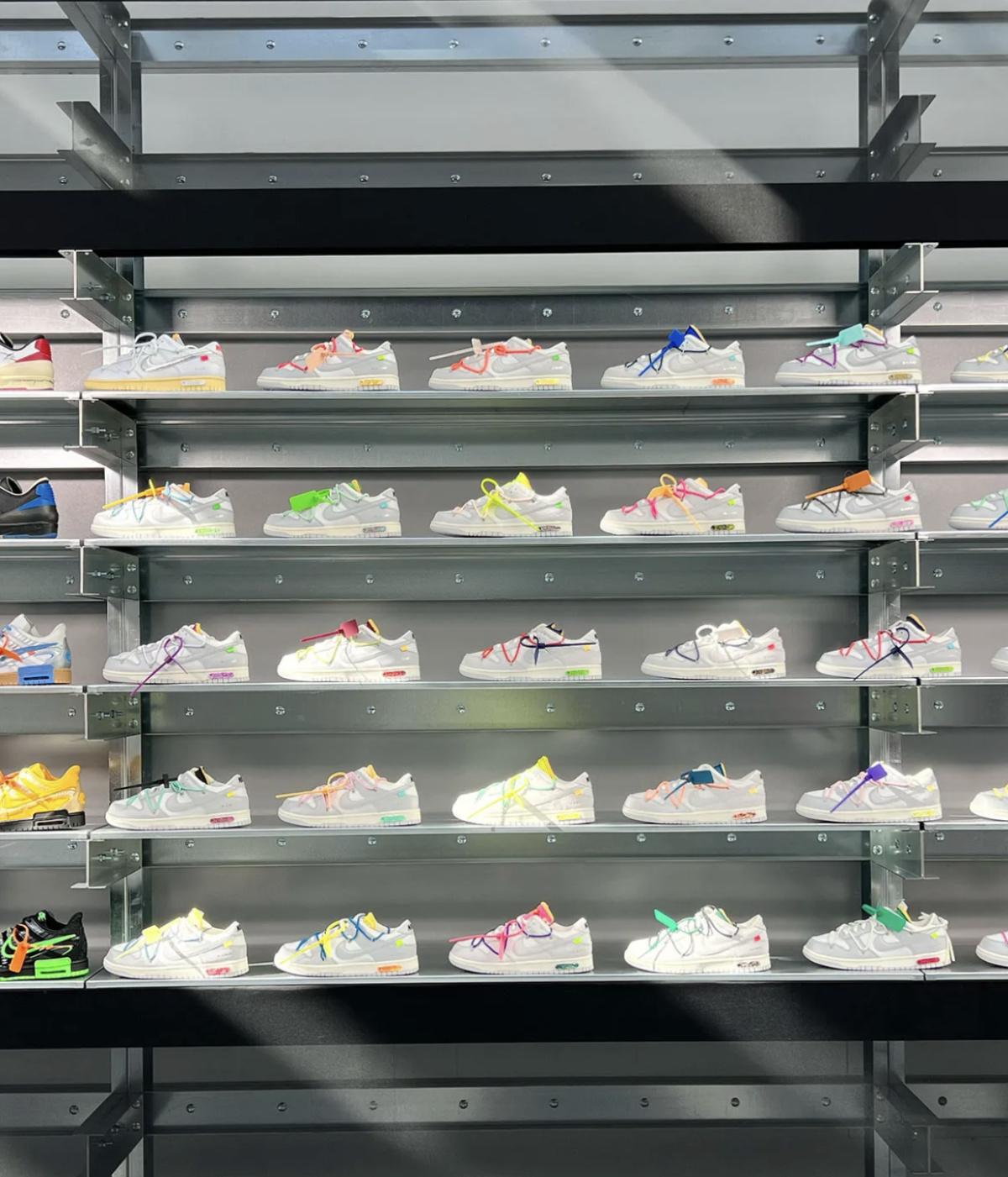 Virgil Abloh : The Codes — Le manifeste d’un créateur à la croisée des formes Virgil Abloh : The Codes — Le manifeste d’un créateur à la croisée des formes