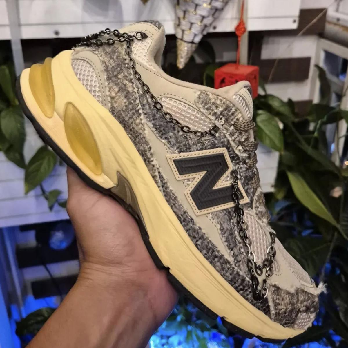 Joe Freshgoods x New Balance ABZORB 2010 — Quand la ville parle par le sol