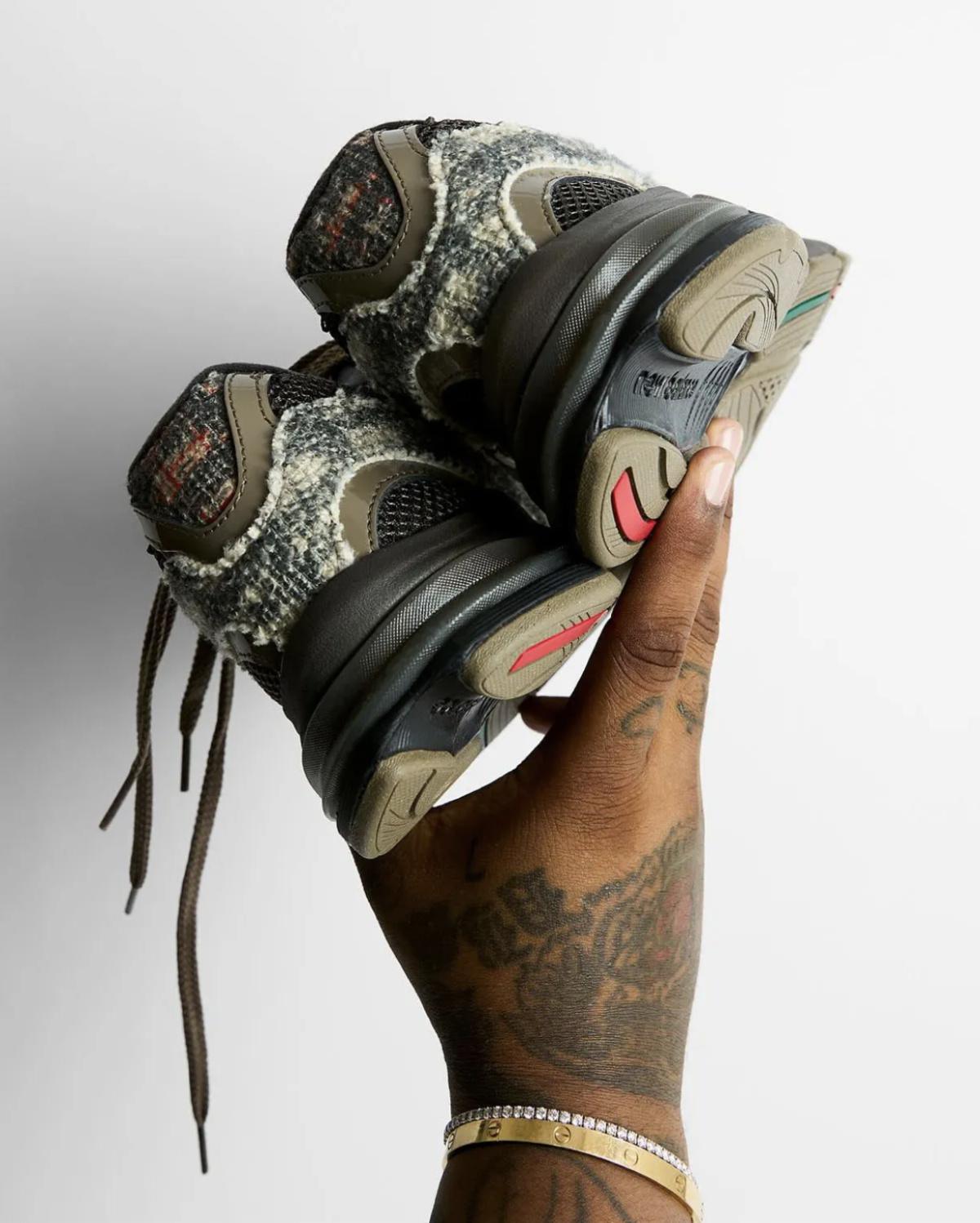 Joe Freshgoods x New Balance ABZORB 2010 — Quand l’archive se fait audio-visuelle