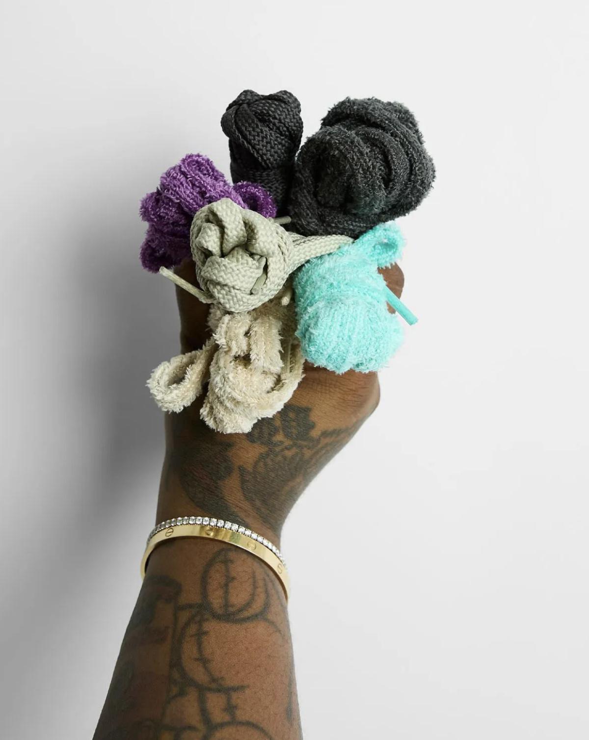 Joe Freshgoods x New Balance ABZORB 2010 — Quand l’archive se fait audio-visuelle Joe Freshgoods x New Balance ABZORB 2010 — Quand l’archive se fait audio-visuelle