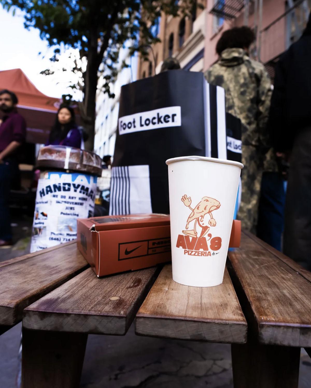 Nike Ava Rover × Foot Locker — Pop-Up “Ava’s Pizzeria” à New York