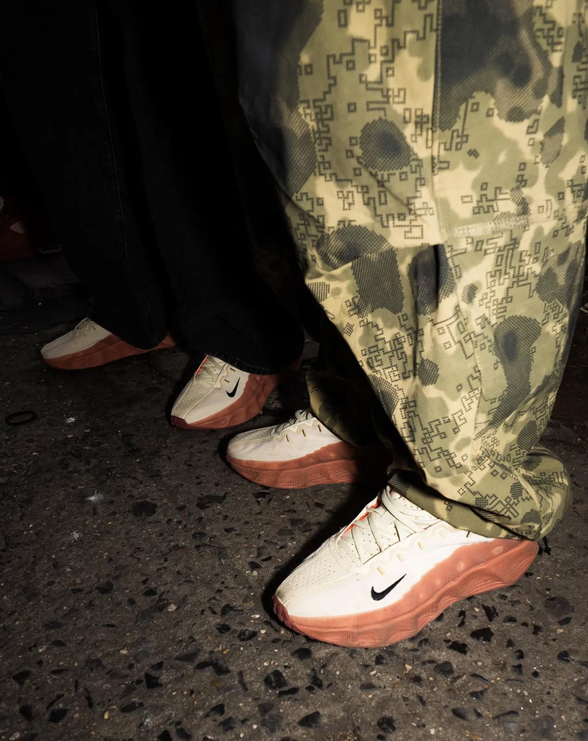 Nike Ava Rover × Foot Locker — Pop-Up “Ava’s Pizzeria” à New York