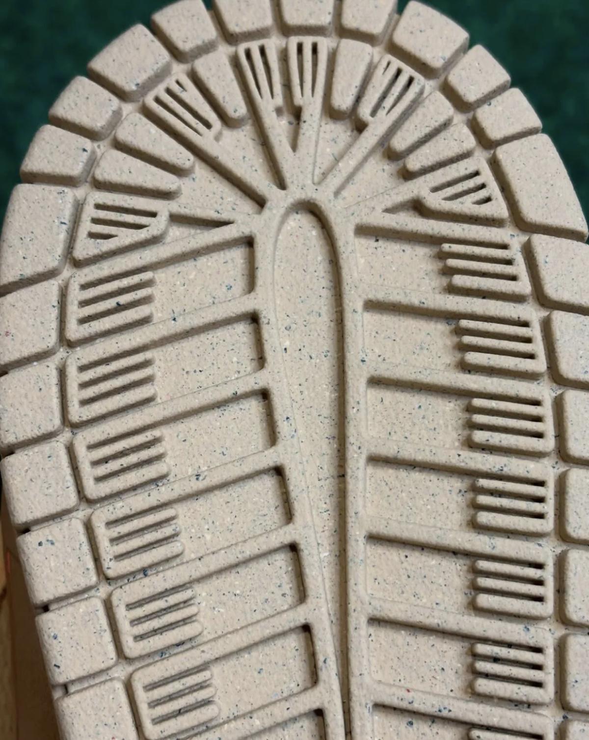 Nike SB Dunk Low “Som Tum” — Quand la street food thaïlandaise trouve son sneaker