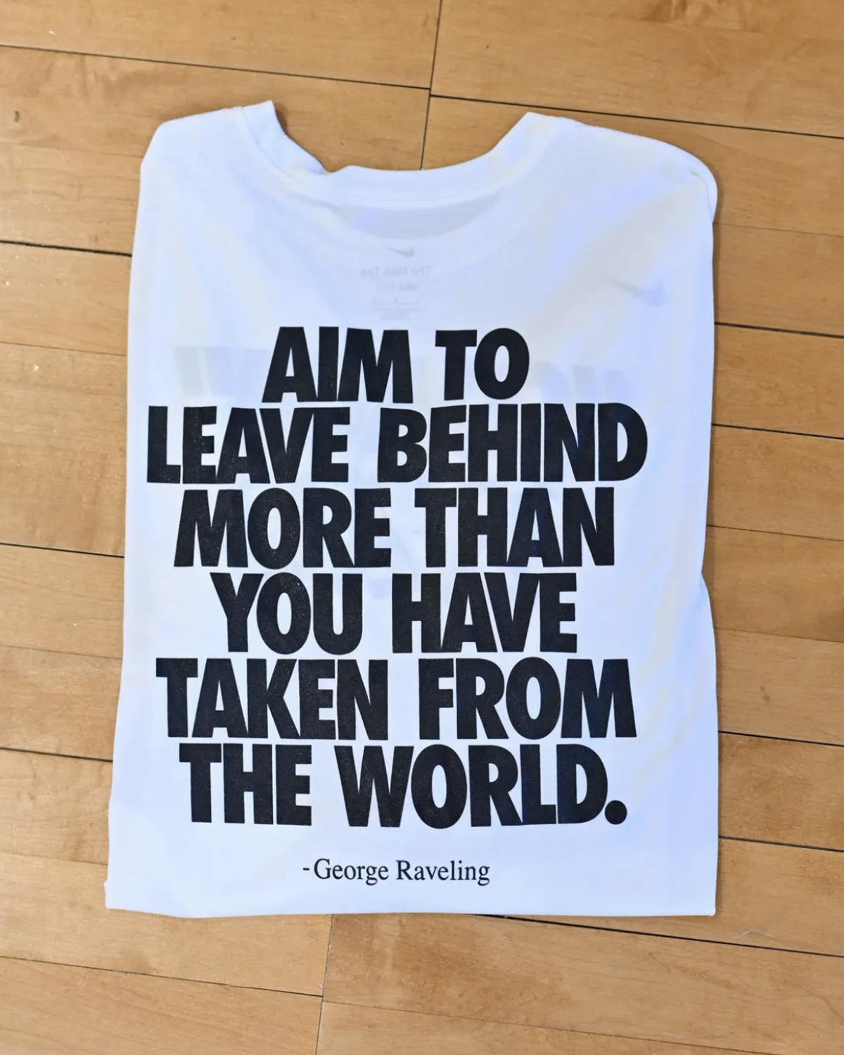 Nike Book 2 “Coach Rav” PE — Un hommage solennel à George Raveling