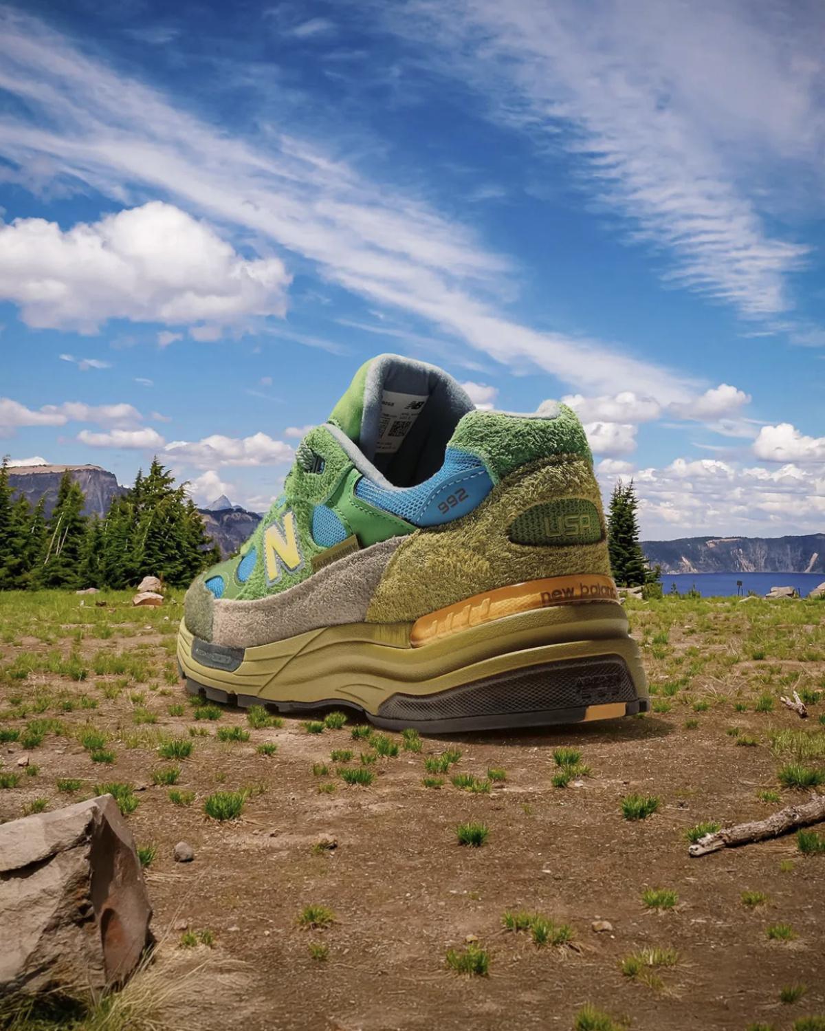 Salehe Bembury × New Balance 992 “Calm Be The Crater” — La nature relue par un des stylistes les plus influents Salehe Bembury × New Balance 992 “Calm Be The Crater” — La nature relue par un des stylistes les plus influents