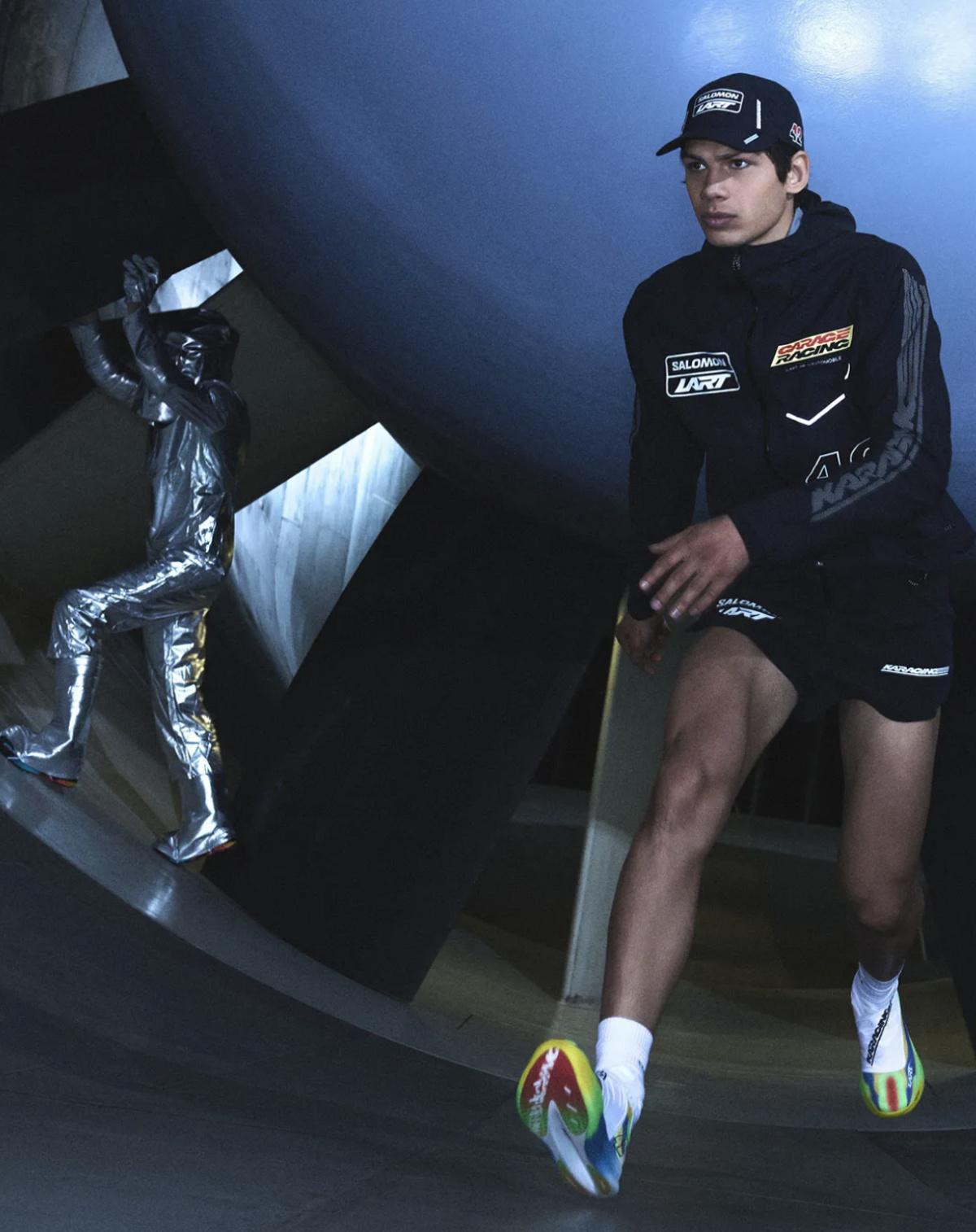 L’Art de l’Automobile × Salomon ACS Pro “Phantasm 3” — La vitesse en fil conducteur L’Art de l’Automobile × Salomon ACS Pro “Phantasm 3” — La vitesse en fil conducteur