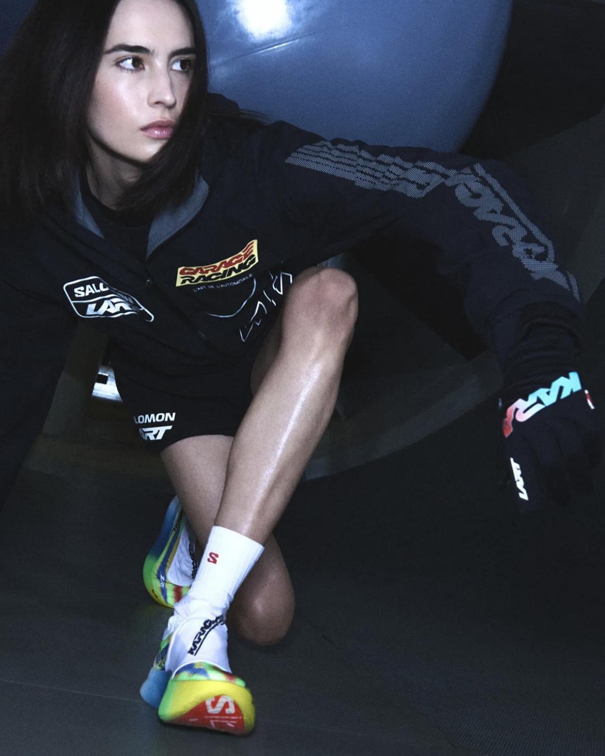 L’Art de l’Automobile × Salomon ACS Pro “Phantasm 3” — La vitesse en fil conducteur L’Art de l’Automobile × Salomon ACS Pro “Phantasm 3” — La vitesse en fil conducteur