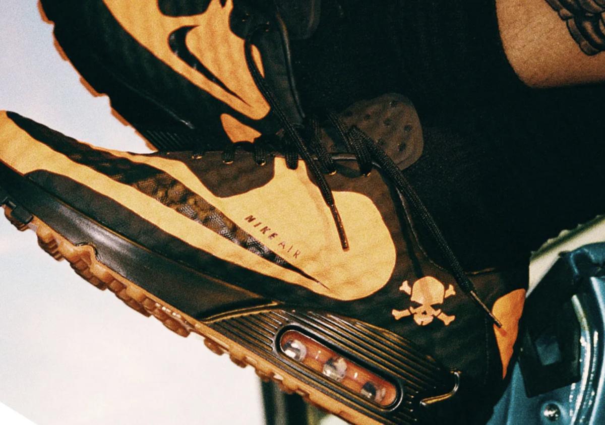 Nike “Mad 90” Pack — Quand le football des années 2000 rencontre l’Air Max 90 Nike “Mad 90” Pack — Quand le football des années 2000 rencontre l’Air Max 90
