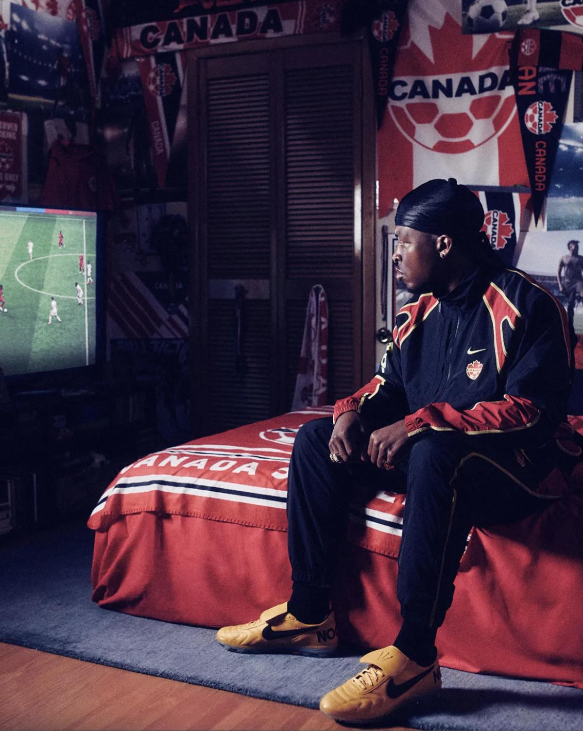 NOCTA × Nike Cryoshot — Quand le football devient un langage lifestyle NOCTA × Nike Cryoshot — Quand le football devient un langage lifestyle