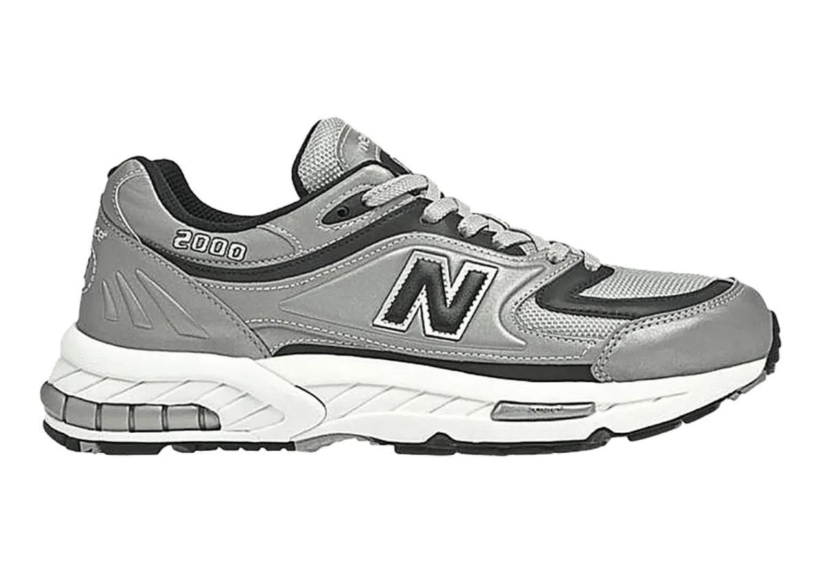 Ronnie Fieg × New Balance — Continuer d’avancer sans regarder en arrière Ronnie Fieg × New Balance — Continuer d’avancer sans regarder en arrière