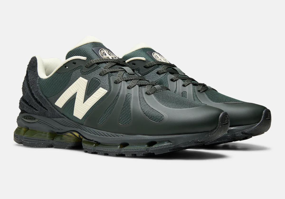 Stone Island × New Balance 1890 — Quand la technicité devient un langage commun Stone Island × New Balance 1890 — Quand la technicité devient un langage commun