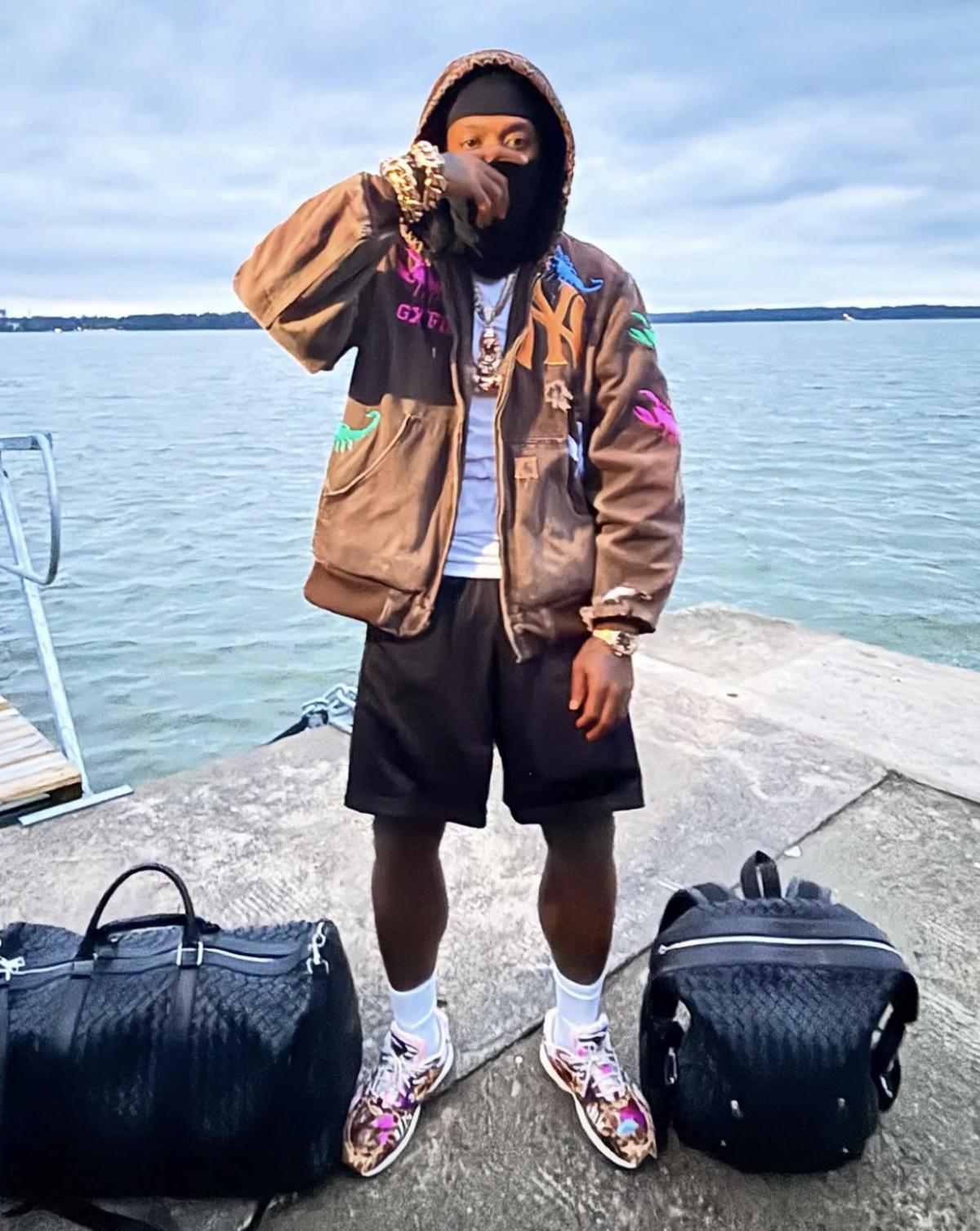 Westside Gunn × Saucony Grid Jazz 9 “Awesome Gods” — Quand la sneaker devient une œuvre portable Westside Gunn × Saucony Grid Jazz 9 “Awesome Gods” — Quand la sneaker devient une œuvre portable