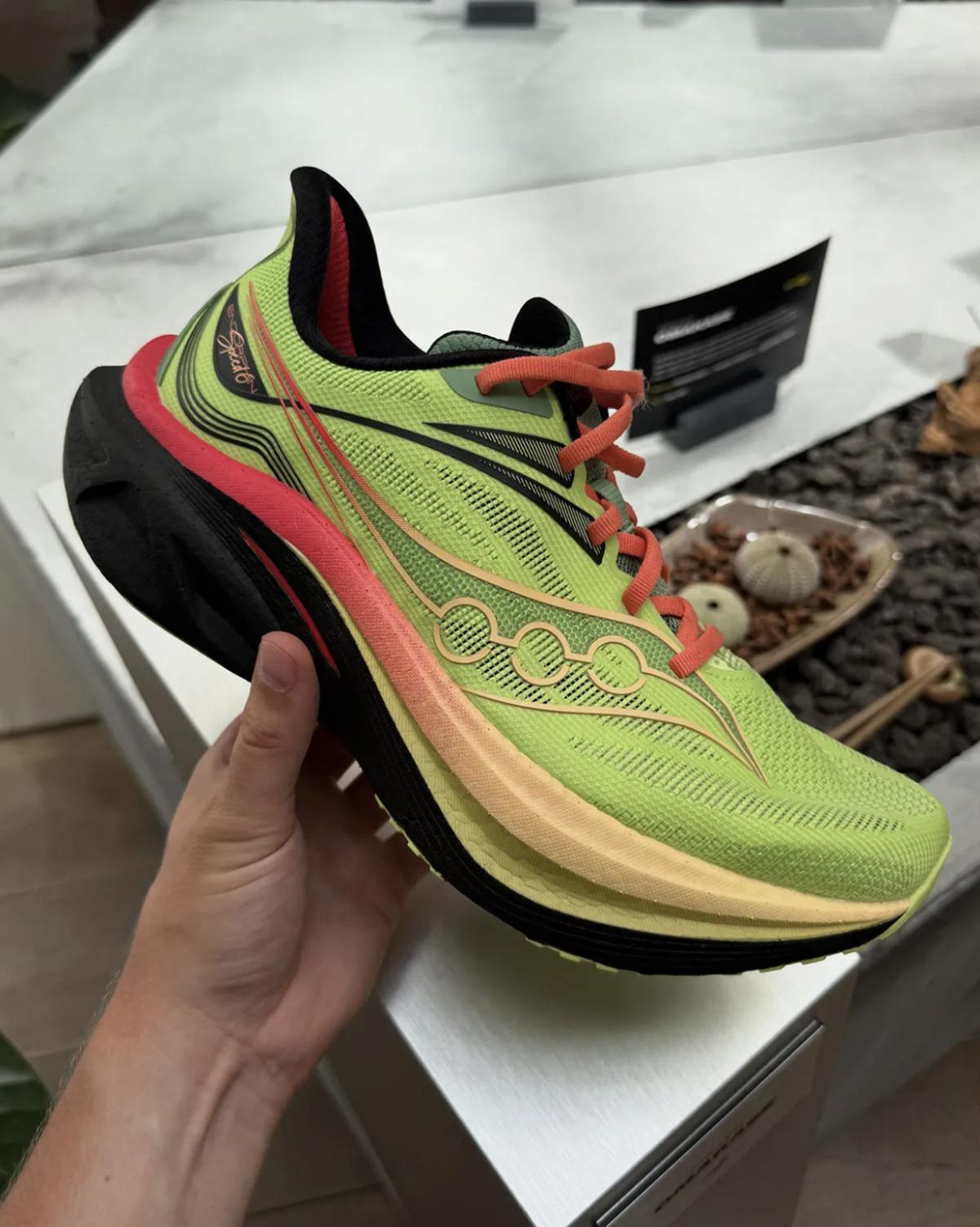 Saucony Printemps/Été 2027 — La marque qui n’essaie plus de rattraper son retard Saucony Printemps/Été 2027 — La marque qui n’essaie plus de rattraper son retard