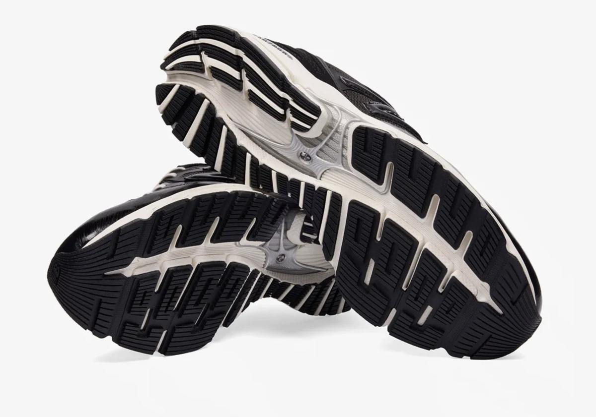 JJJJound × New Balance 1890 — L’art d’en faire moins JJJJound × New Balance 1890 — L’art d’en faire moins
