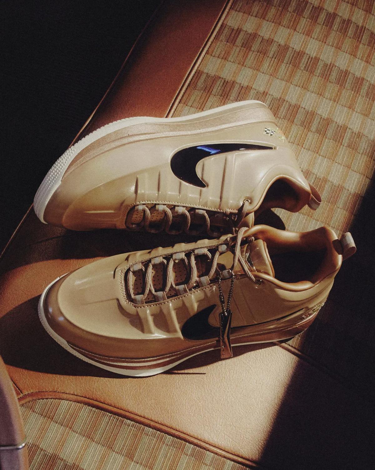 CHEVY x NIKE BOOK 2 CHEVY x NIKE BOOK 2