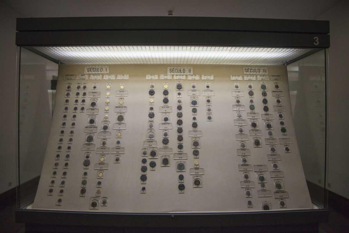 Museu de Arqueologia e Numismática Museu de Arqueologia e Numismática