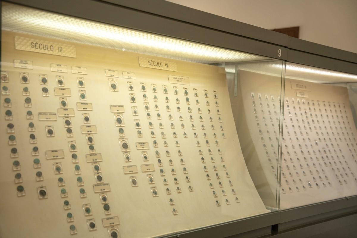 Museu de Arqueologia e Numismática Museu de Arqueologia e Numismática