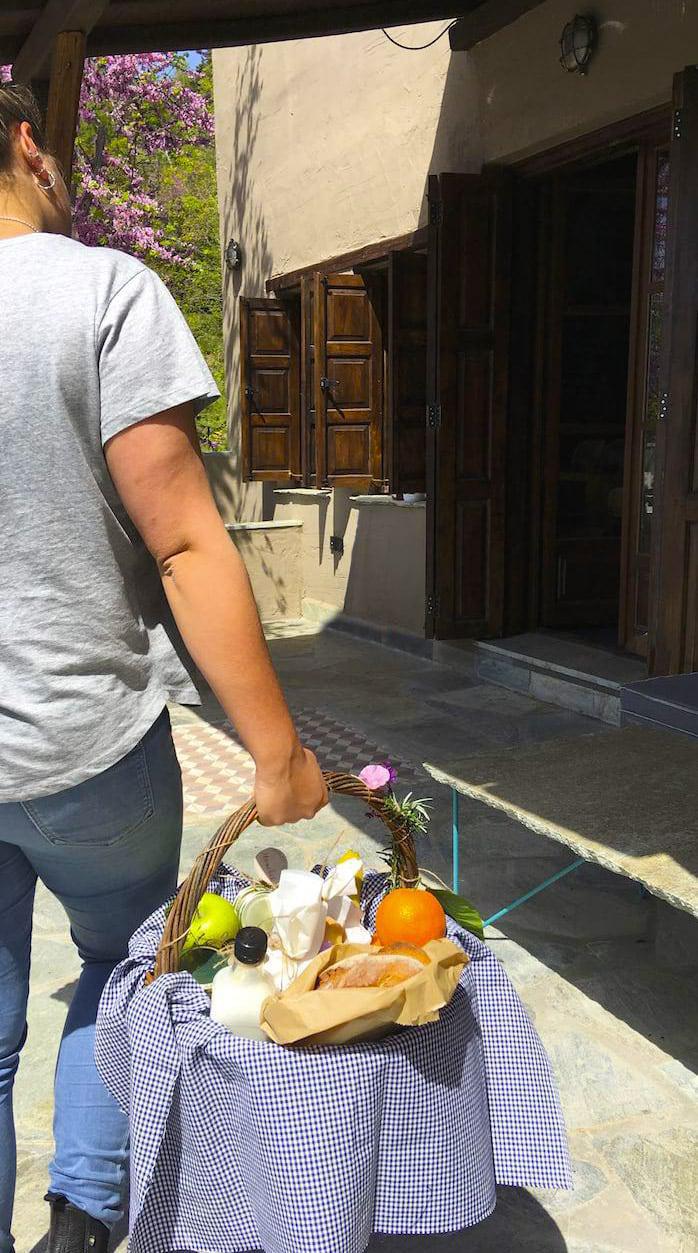 Breakfast Basket Breakfast Basket