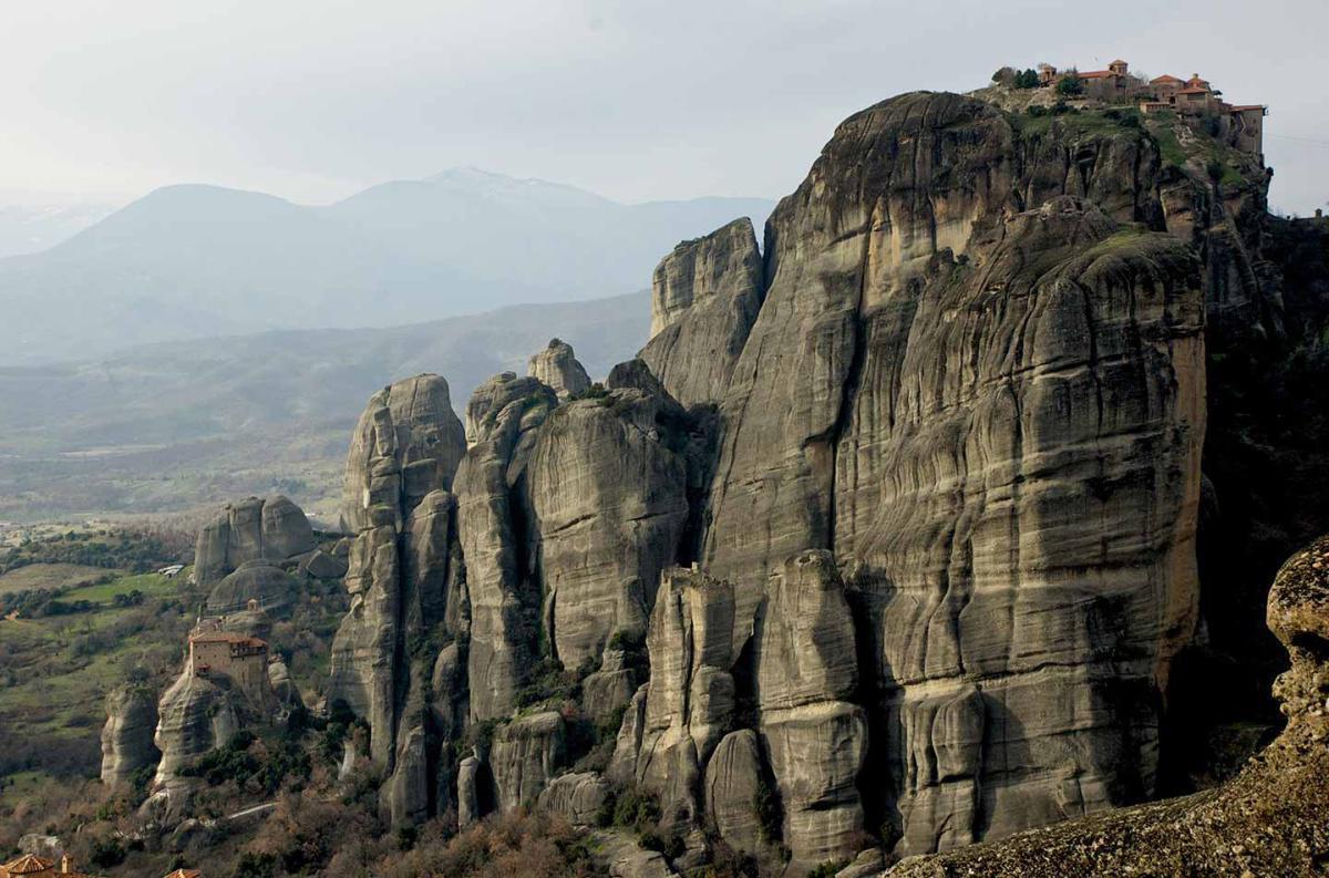 Round Trip to Meteora Round Trip to Meteora