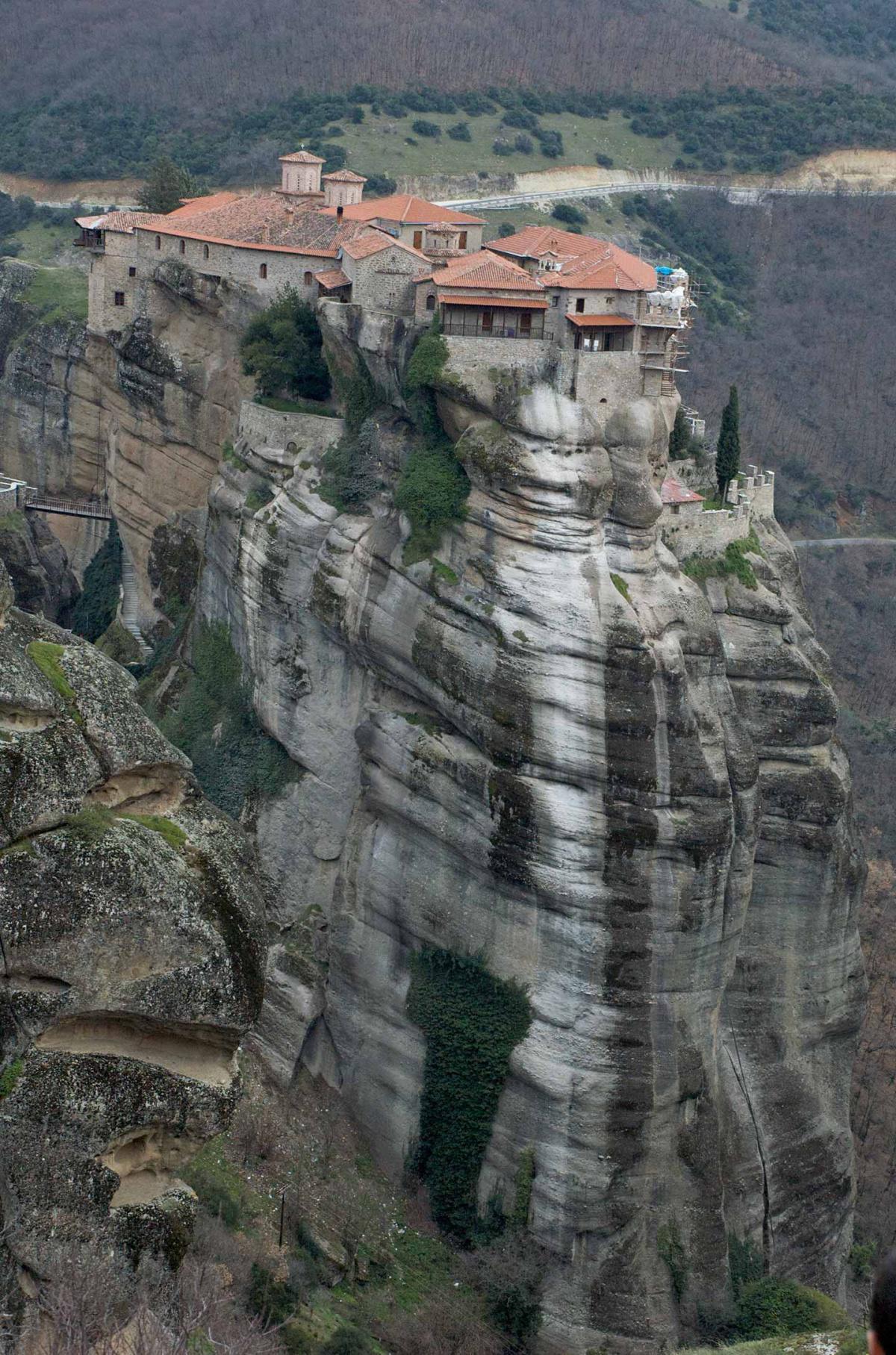 Round Trip to Meteora Round Trip to Meteora