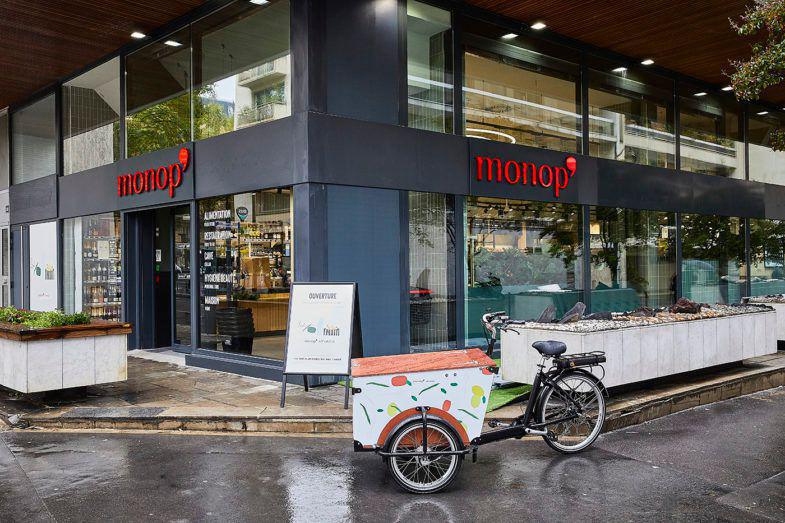 Monoprix, Carrefour... Les mesures prises par les supermarchés pour limiter la propagation du coronavirus Monoprix, Carrefour... Les mesures prises par les supermarchés pour limiter la propagation du coronavirus