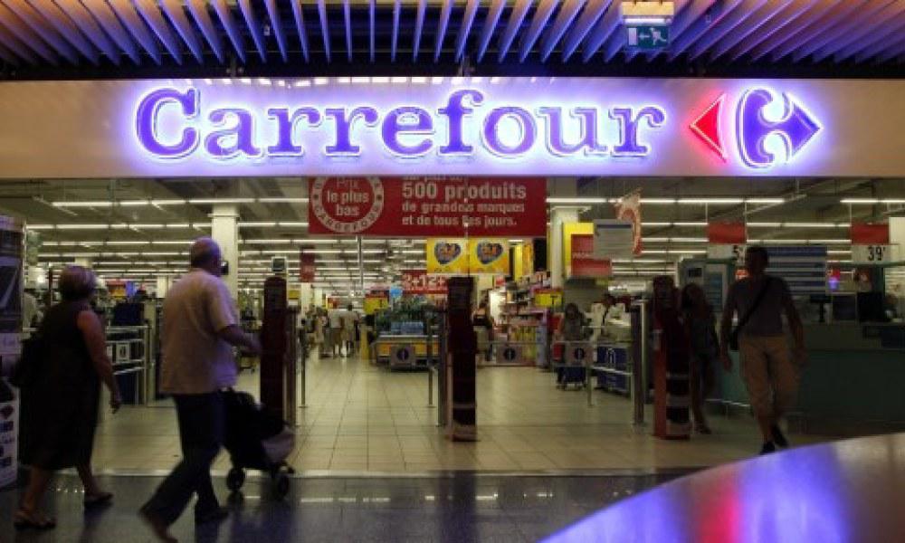 Plus de la moitié des hypermarchés Carrefour seraient dans le rouge en France Plus de la moitié des hypermarchés Carrefour seraient dans le rouge en France