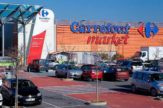 Carrefour relève son objectif d'économies, bénéfice en hausse de 29% au S1 Carrefour relève son objectif d'économies, bénéfice en hausse de 29% au S1