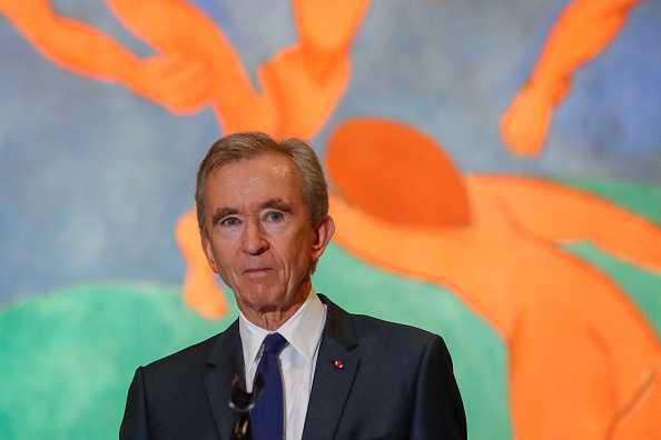 Comment Bernard Arnault, le patron de LVMH, s’est enrichi de près de 100 milliards de dollars en un an