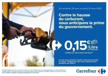 Carrefour propose une réduction de 0,15€ par litre à la pompe
