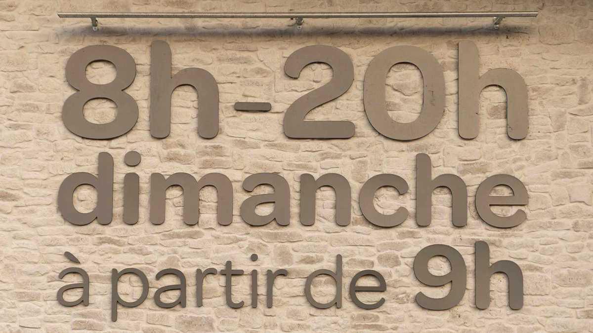 Travail du dimanche dans le commerce alimentaire et sur décision du Maire : Quelles sont les règles ?