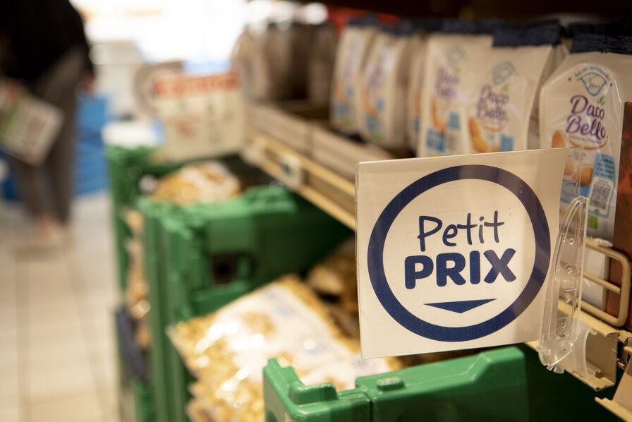 Carrefour gagne 560.000 nouveaux clients au premier trimestre en France Carrefour gagne 560.000 nouveaux clients au premier trimestre en France