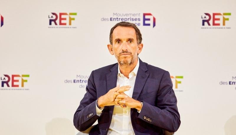 Carrefour propose 15 millions d'euros aux représentants des franchisés contre un abandon des poursuites Carrefour propose 15 millions d'euros aux représentants des franchisés contre un abandon des poursuites