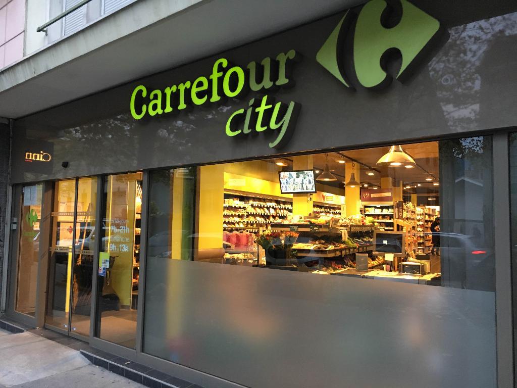 Carrefour teste son premier magasin ouvert 24h/24 dans Paris