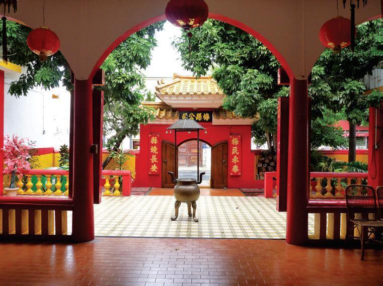 Les Temples chinois de la Rue Saint-Anne