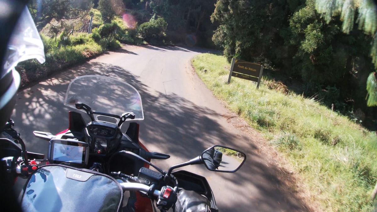 ROAD TRIP MOTO RÉUNION ROAD TRIP MOTO RÉUNION