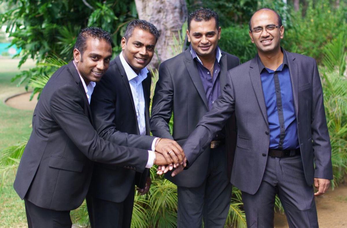 SAPHIR MOURAMAN SAINT-PIERRE SAPHIR MOURAMAN SAINT-PIERRE