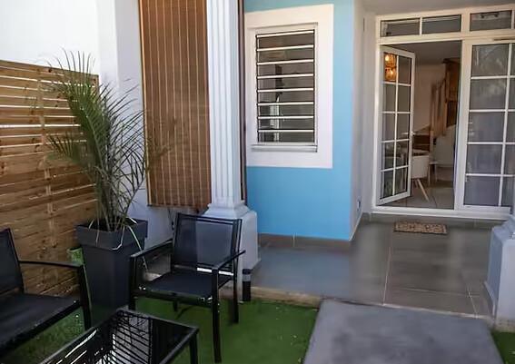 Duplex Climatisé Avec Piscine