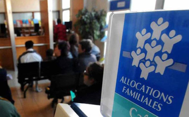 Une Aide Exceptionnelle De Solidarite Versee Le 15 Mai Aux