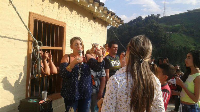 PRIMER FESTIVAL DÍA DE LA FAMILIA VEREDA MONTAÑITA PRIMER FESTIVAL DÍA DE LA FAMILIA VEREDA MONTAÑITA