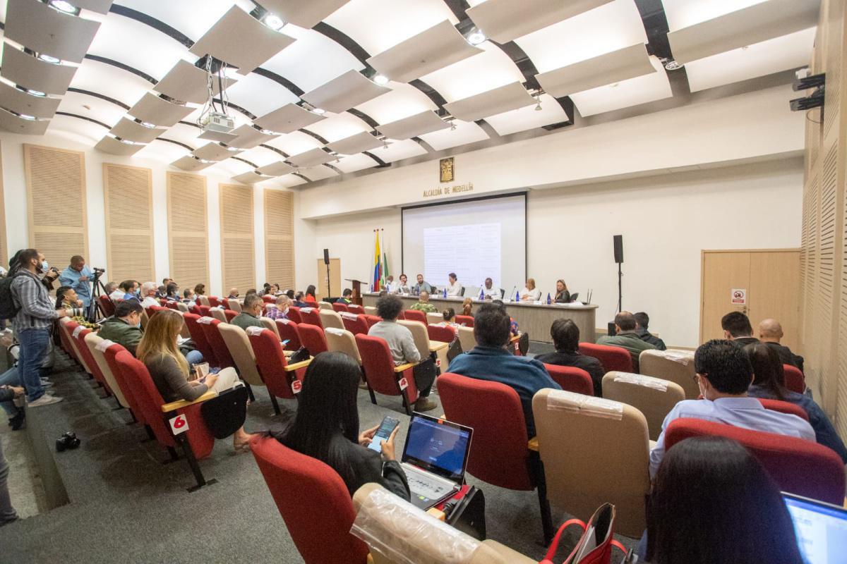 Medellín fue exaltada por su compromiso en la ejecución de la Política Pública de Víctimas Medellín fue exaltada por su compromiso en la ejecución de la Política Pública de Víctimas