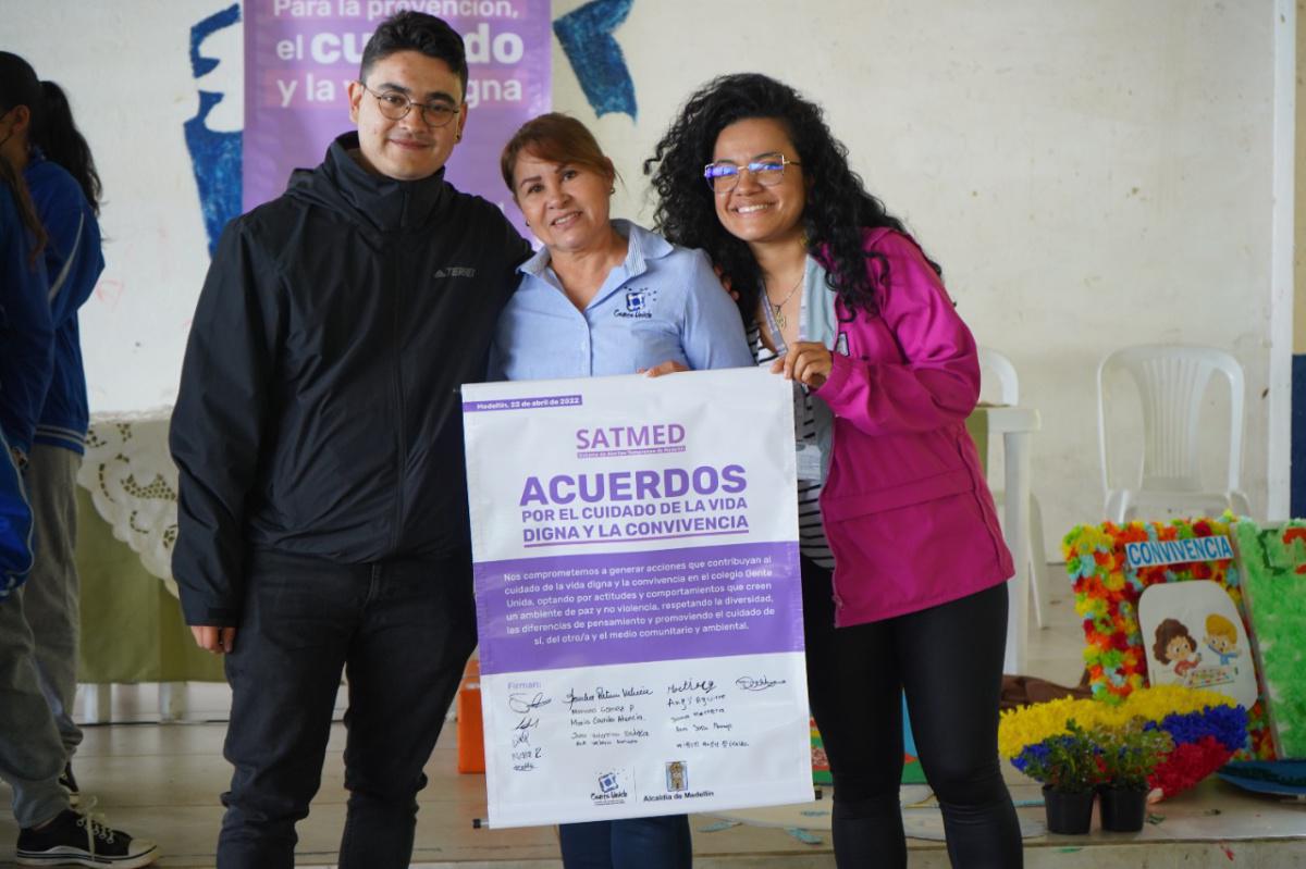 600 personas se formarán como agentes protectores a través de la convocatoria del Sistema de Alertas Tempranas de Medellín 600 personas se formarán como agentes protectores a través de la convocatoria del Sistema de Alertas Tempranas de Medellín