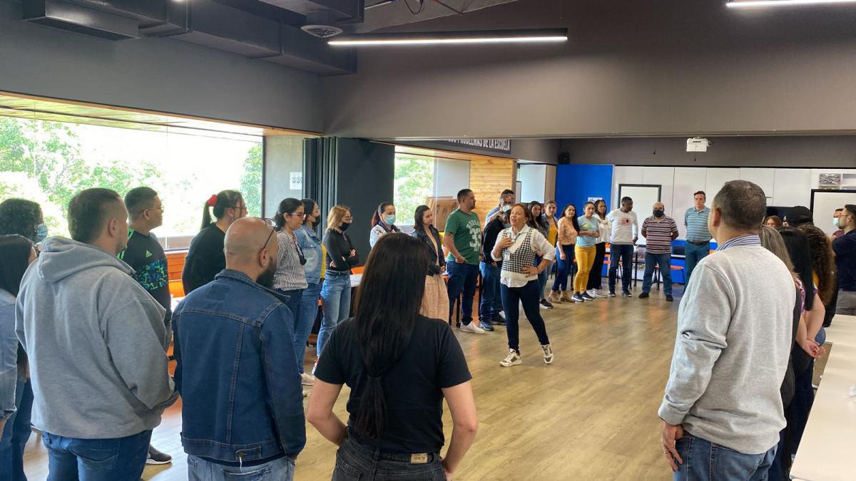 1.697 docentes participaron en jornadas pedagógicas en el Centro de Innovación del Maestro durante el primer semestre del año 1.697 docentes participaron en jornadas pedagógicas en el Centro de Innovación del Maestro durante el primer semestre del año