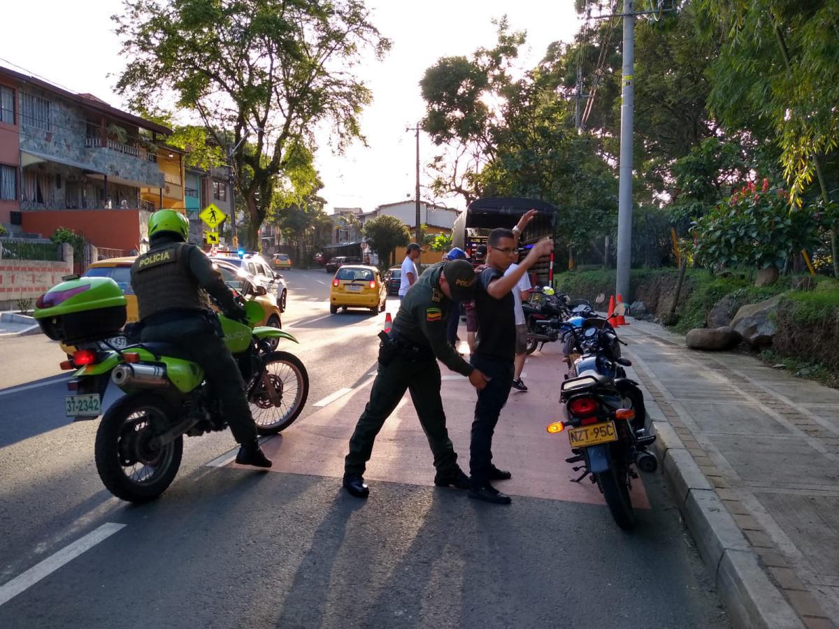 Corredores comerciales del Centro y Castilla se unen a la jornada de “Medellín Despierta” este sábado 9 de julio Corredores comerciales del Centro y Castilla se unen a la jornada de “Medellín Despierta” este sábado 9 de julio