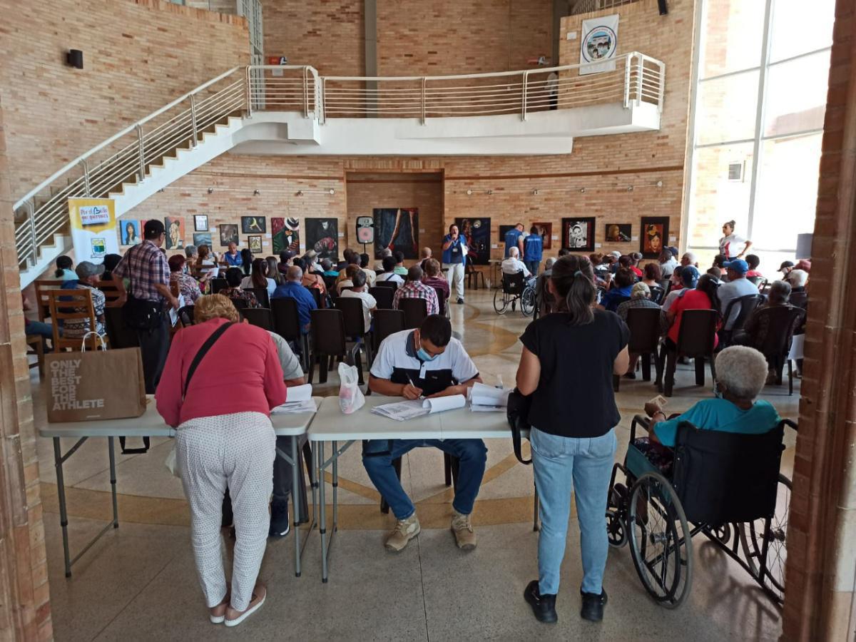 Bello realizó la tercera jornada de indemnización y reparación a las víctimas del conflicto armado 