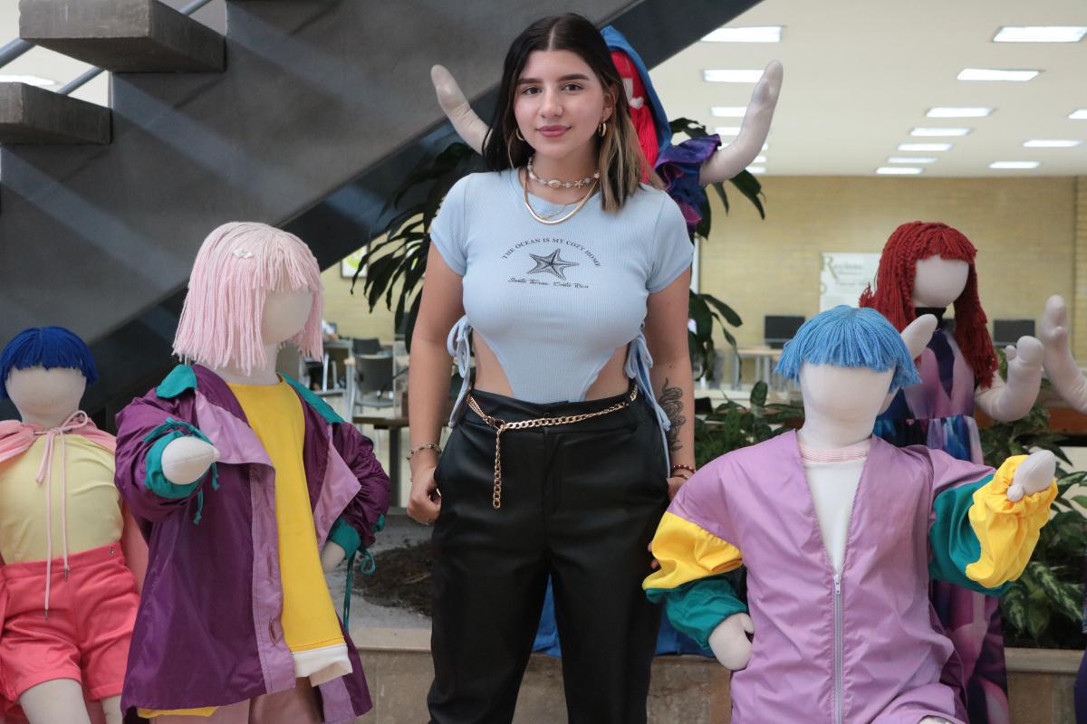 Estudiantes del Pascual Bravo diseñan prendas de vestir que se adaptan al ritmo de crecimiento de los niños