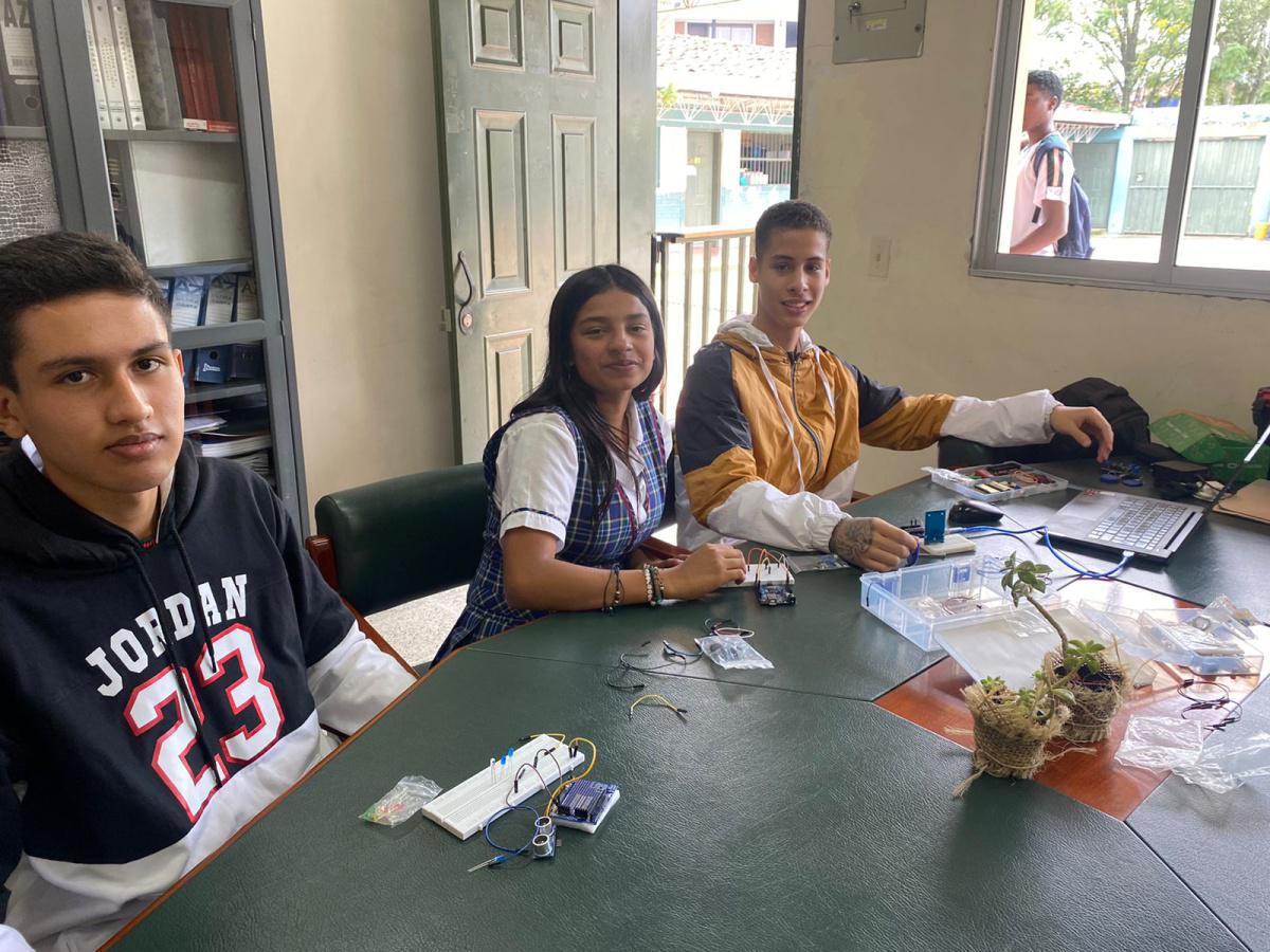 151 jóvenes participarán en la primera edición de las Olimpiadas Tech de los Centros del Valle del Software
