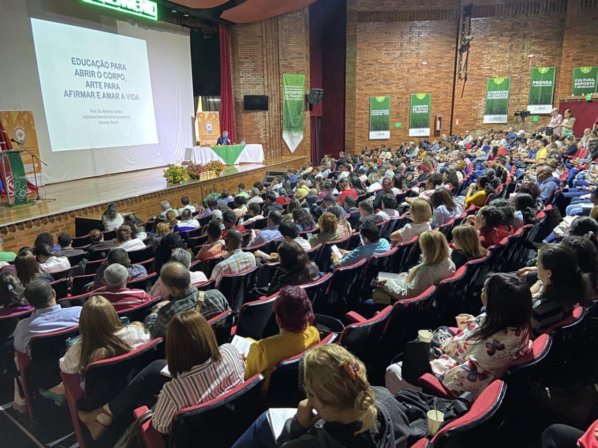 Medellín fue sede de encuentro internacional sobre pedagogía con invitados de Brasil, Argentina y México 